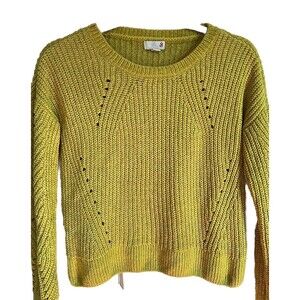 SO Goods For Life Womens Yellow Crew Neck Pullover Sweater Size Small Preowned